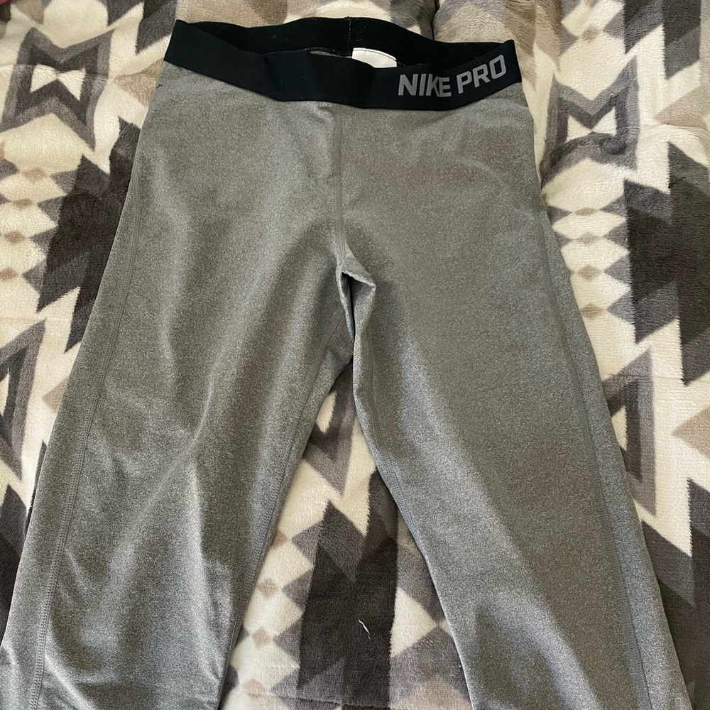 Nike pro series half calf leggings.